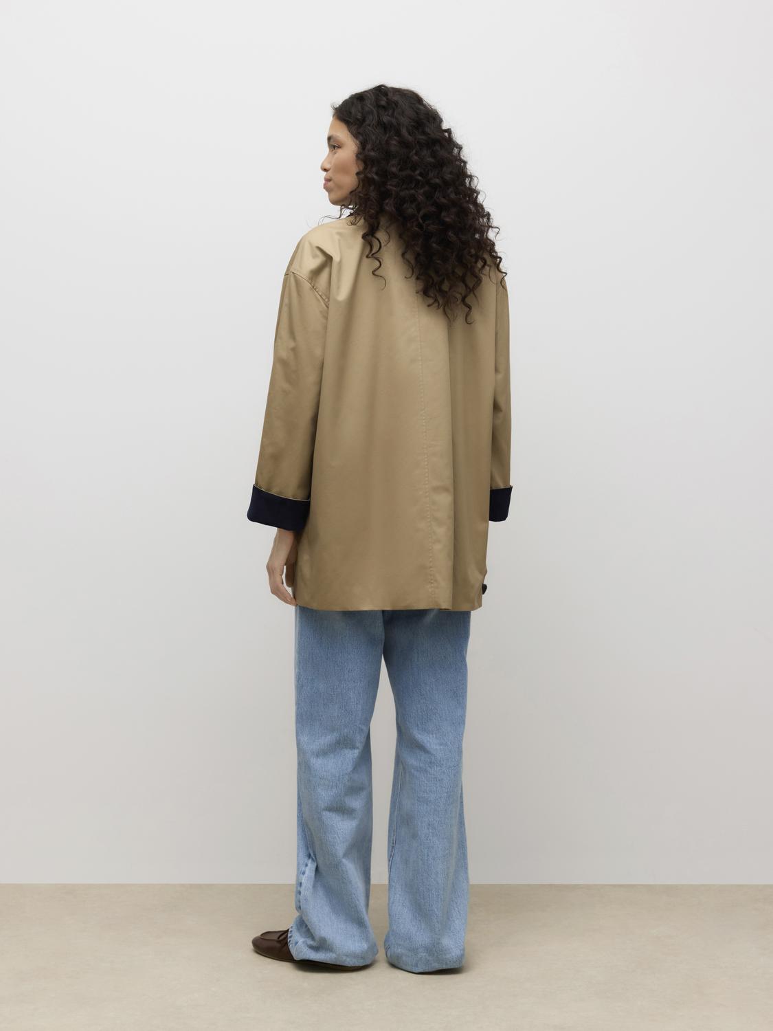 model_shot-back